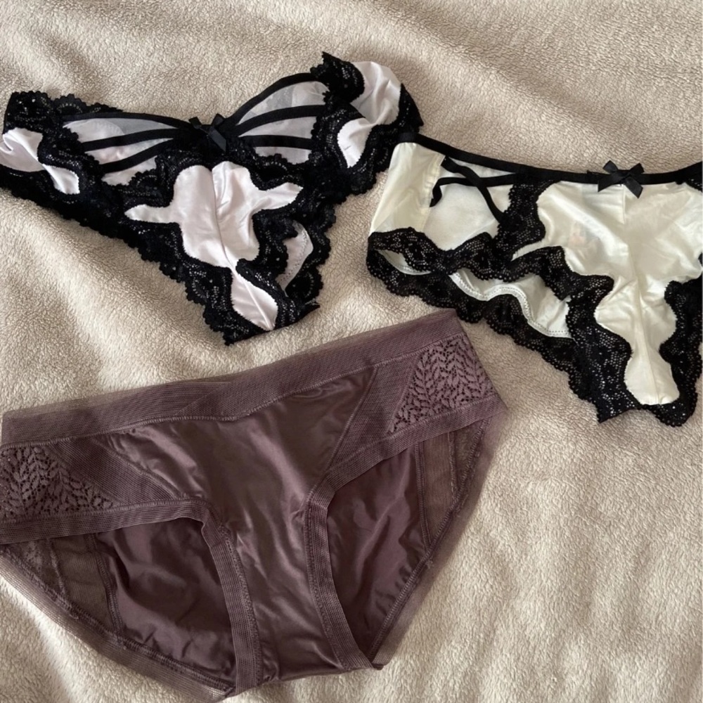 Vs underwear size small new